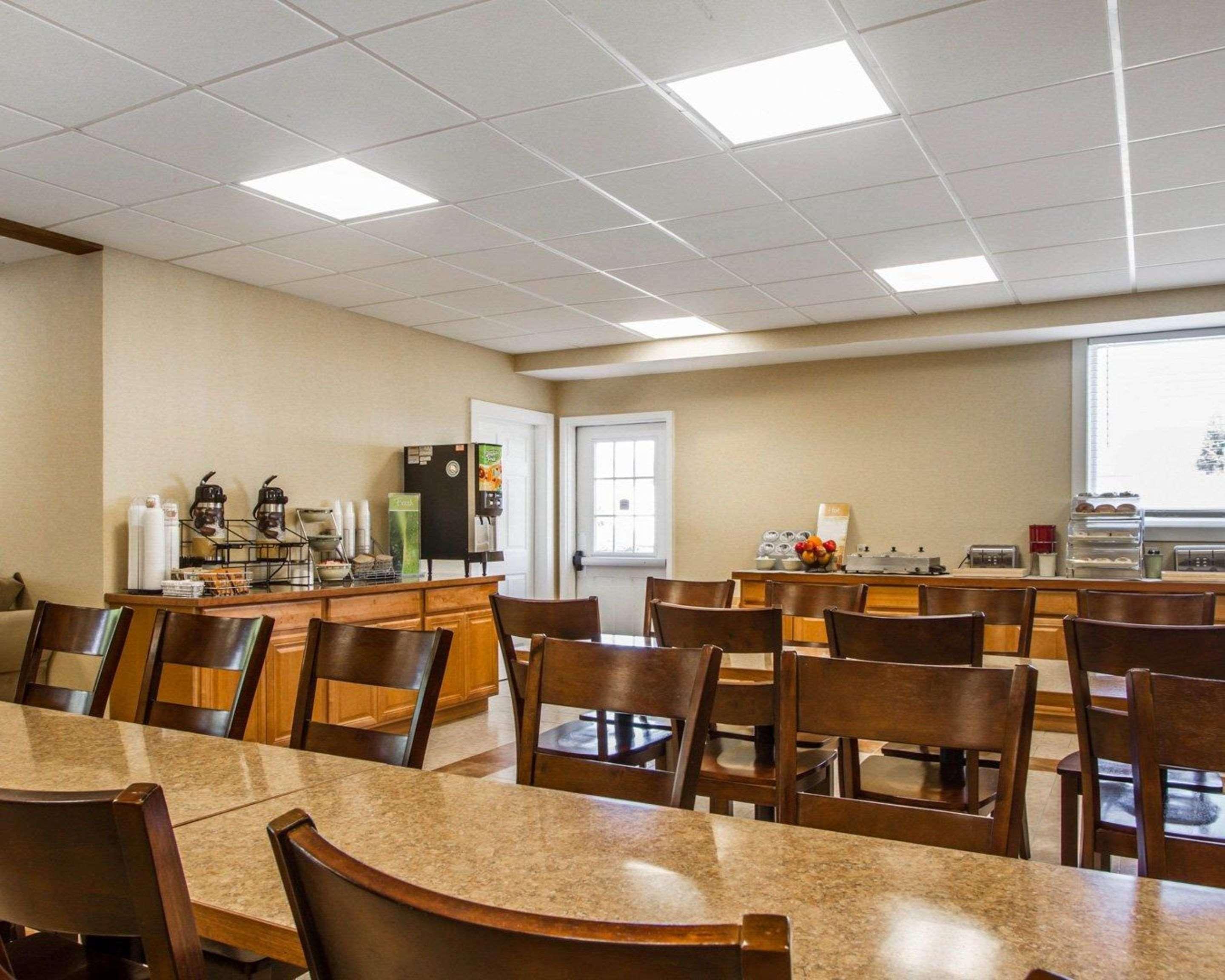Quality Inn & Suites South Portland Exterior foto